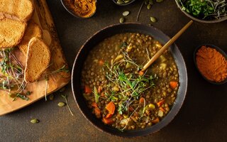 Sopa de Lentilha